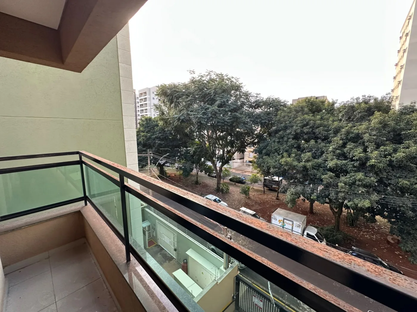 Alugar Apartamento / Padr&atilde;o em Ribeir&atilde;o Preto R$ 1.400,00 - Foto 9
