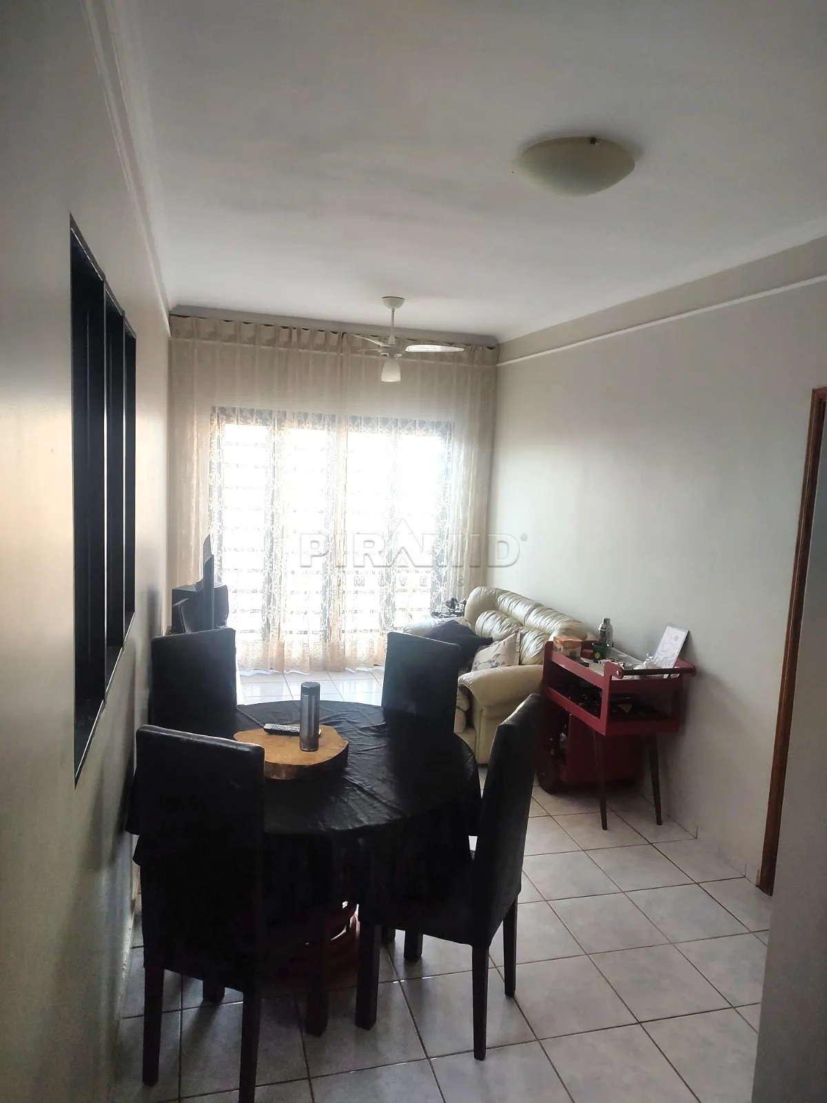 Comprar Apartamento / Padr&atilde;o em Ribeir&atilde;o Preto R$ 315.000,00 - Foto 2