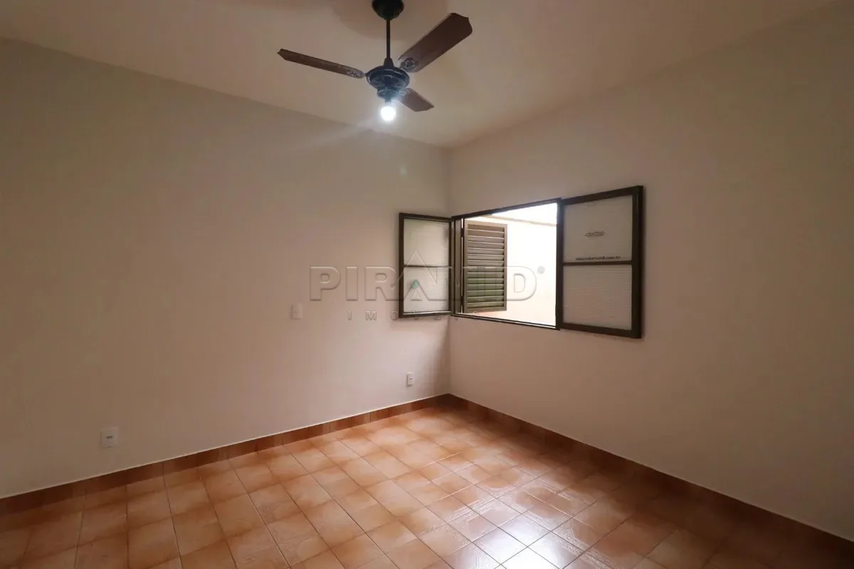 Alugar Casa / Padr&atilde;o em Ribeir&atilde;o Preto R$ 2.500,00 - Foto 4
