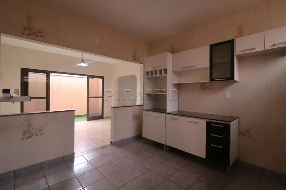 Alugar Casa / Padr&atilde;o em Ribeir&atilde;o Preto R$ 2.500,00 - Foto 15