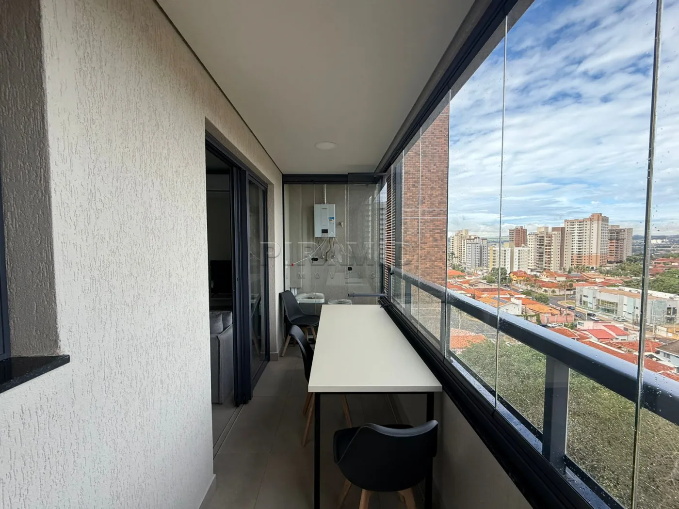 Alugar Apartamento / Padr&atilde;o em Ribeir&atilde;o Preto R$ 4.000,00 - Foto 4