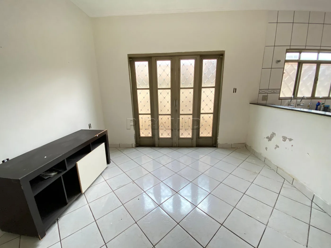 Alugar Casa / Padr&atilde;o em Ribeir&atilde;o Preto R$ 1.750,00 - Foto 10