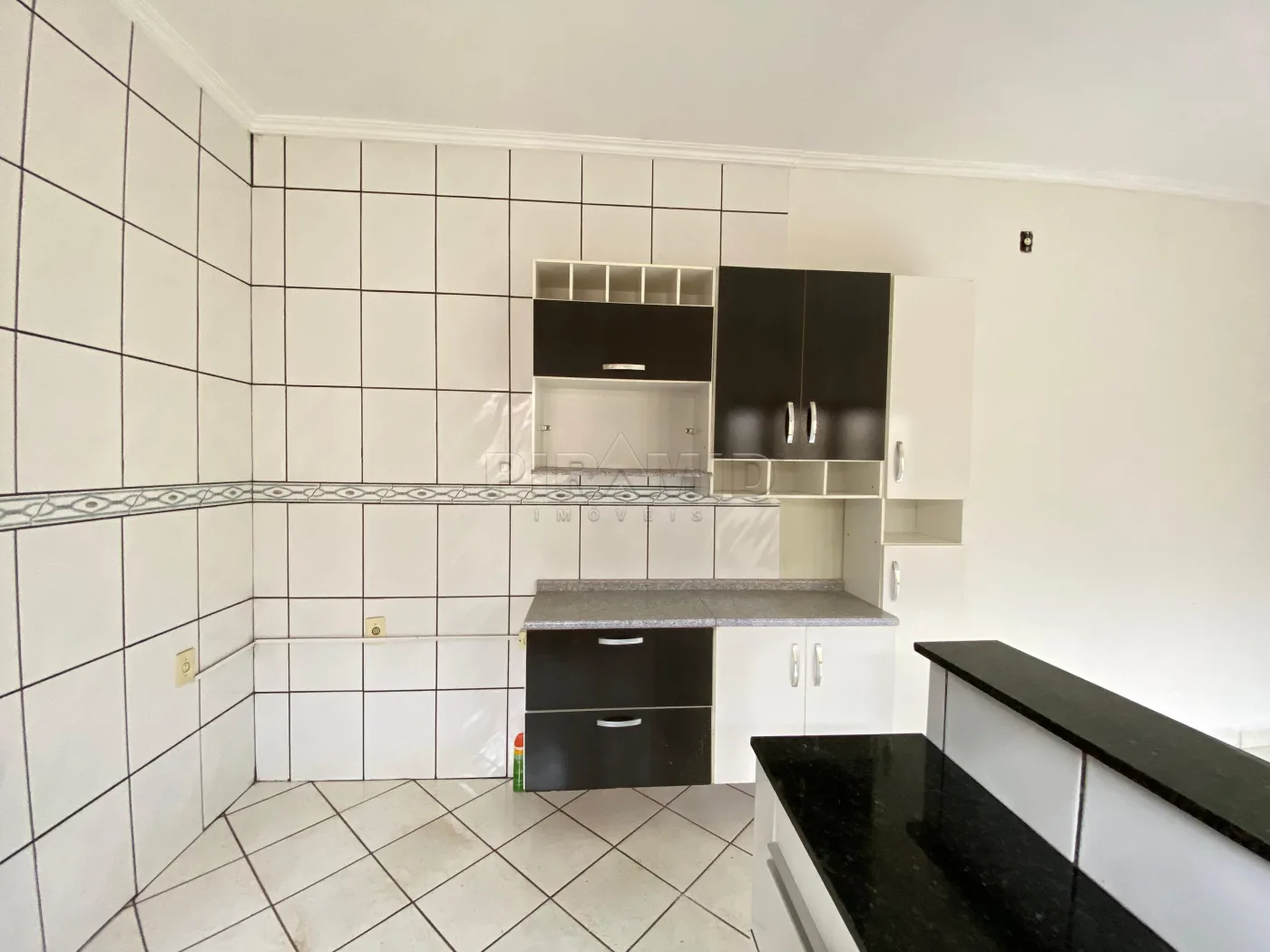 Alugar Casa / Padr&atilde;o em Ribeir&atilde;o Preto R$ 1.750,00 - Foto 11