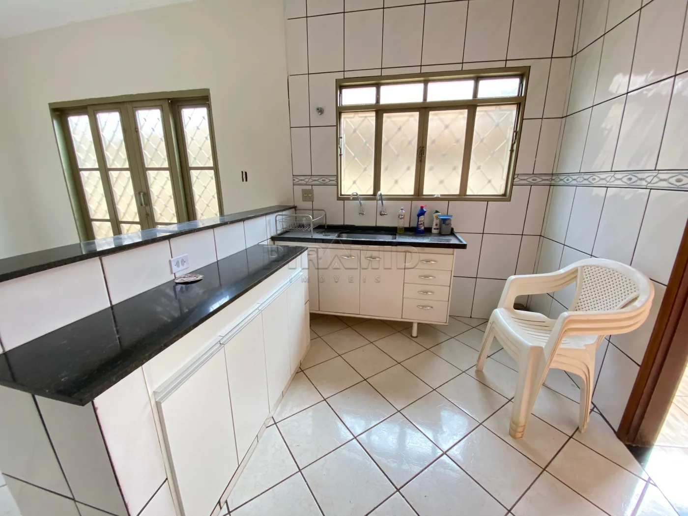 Alugar Casa / Padr&atilde;o em Ribeir&atilde;o Preto R$ 1.750,00 - Foto 12