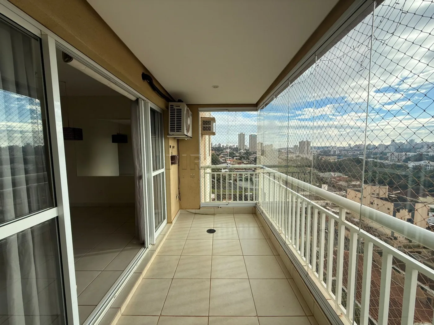 Alugar Apartamento / Padr&atilde;o em Ribeir&atilde;o Preto R$ 3.400,00 - Foto 1