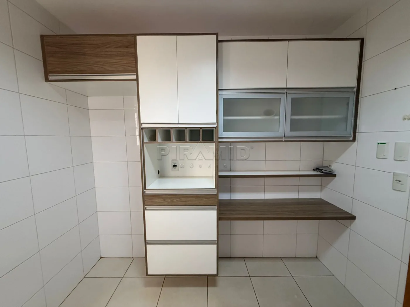 Alugar Apartamento / Padr&atilde;o em Ribeir&atilde;o Preto R$ 3.400,00 - Foto 6