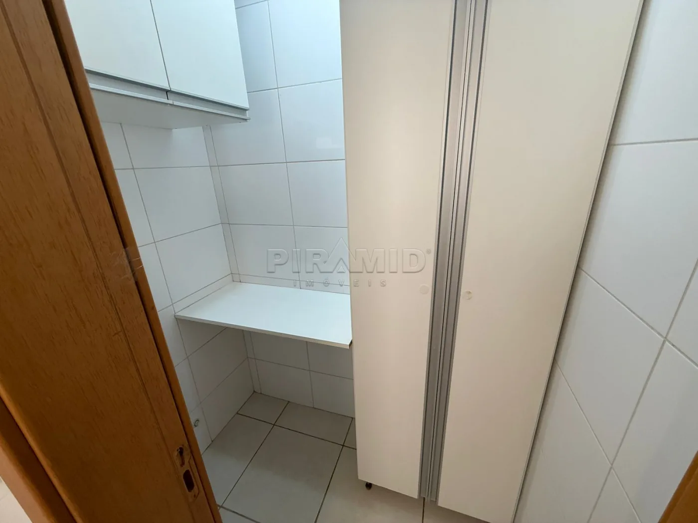 Alugar Apartamento / Padr&atilde;o em Ribeir&atilde;o Preto R$ 3.400,00 - Foto 10