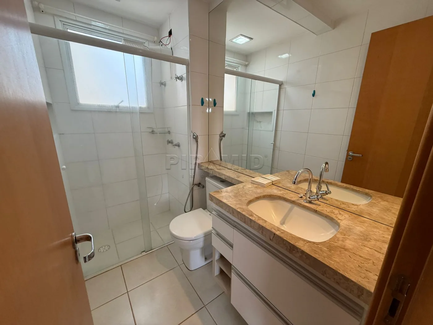 Alugar Apartamento / Padr&atilde;o em Ribeir&atilde;o Preto R$ 3.400,00 - Foto 12