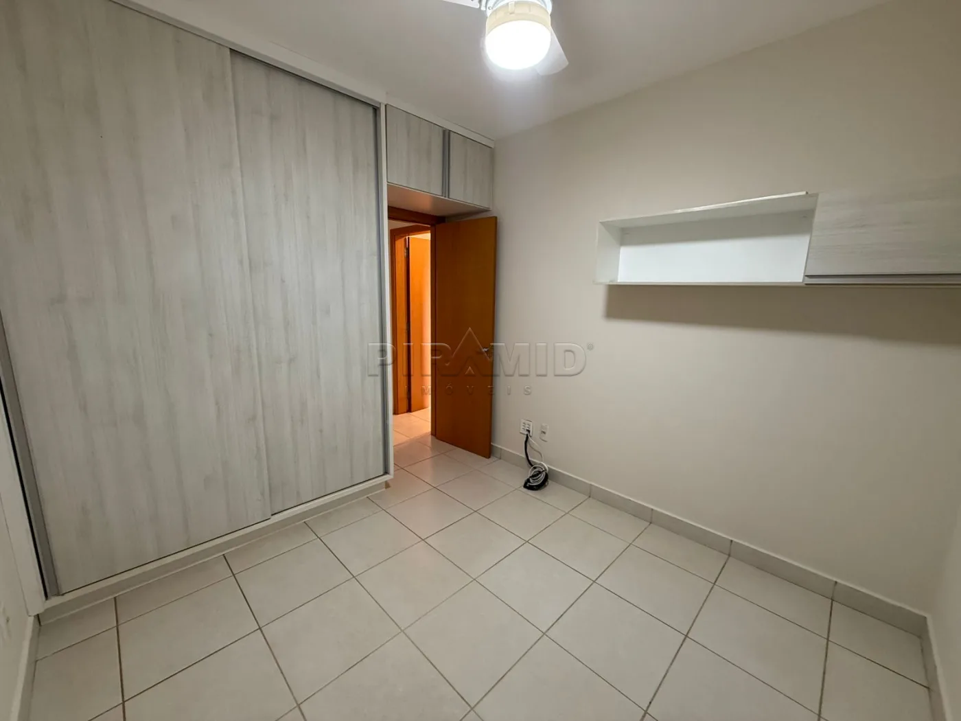 Alugar Apartamento / Padr&atilde;o em Ribeir&atilde;o Preto R$ 3.400,00 - Foto 18