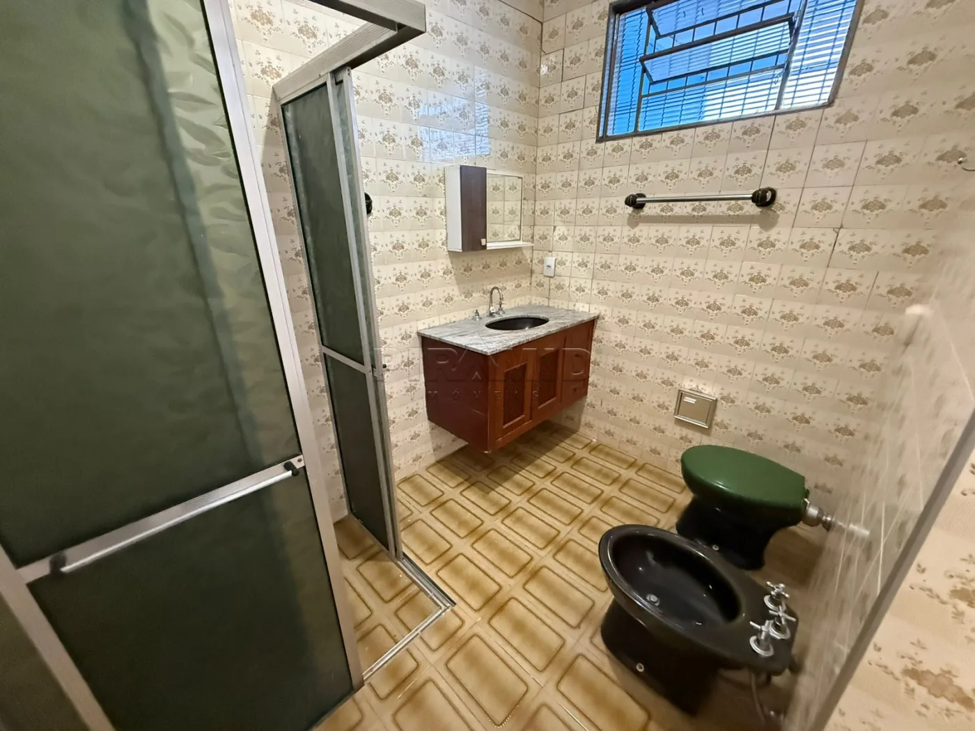 Alugar Casa / Padr&atilde;o em Ribeir&atilde;o Preto R$ 2.300,00 - Foto 15