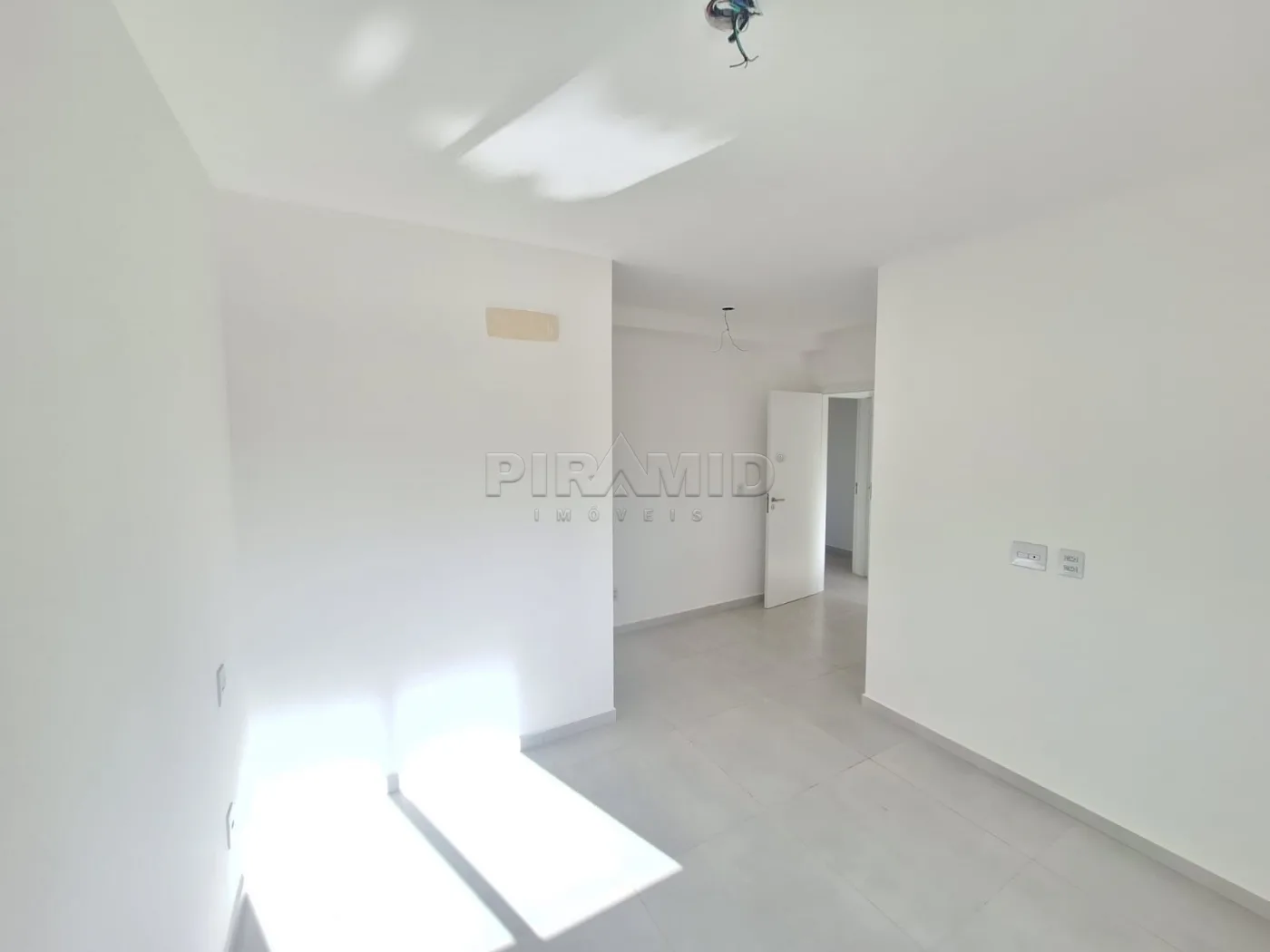Comprar Apartamento / Padr&atilde;o em Ribeir&atilde;o Preto R$ 1.050.000,00 - Foto 16