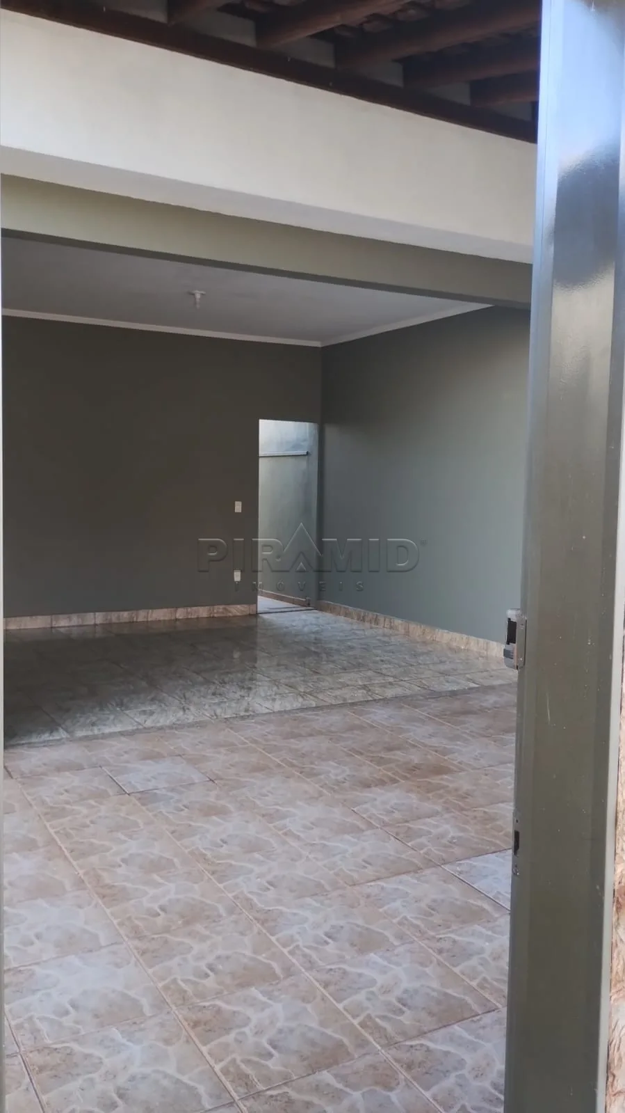 Alugar Casa / Padr&atilde;o em Ribeir&atilde;o Preto R$ 2.700,00 - Foto 3