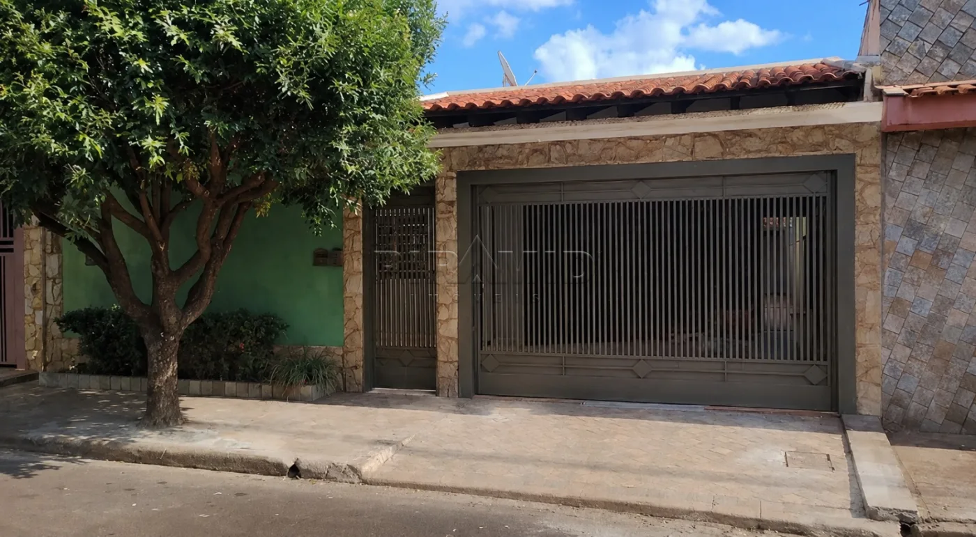 Alugar Casa / Padr&atilde;o em Ribeir&atilde;o Preto R$ 2.700,00 - Foto 1