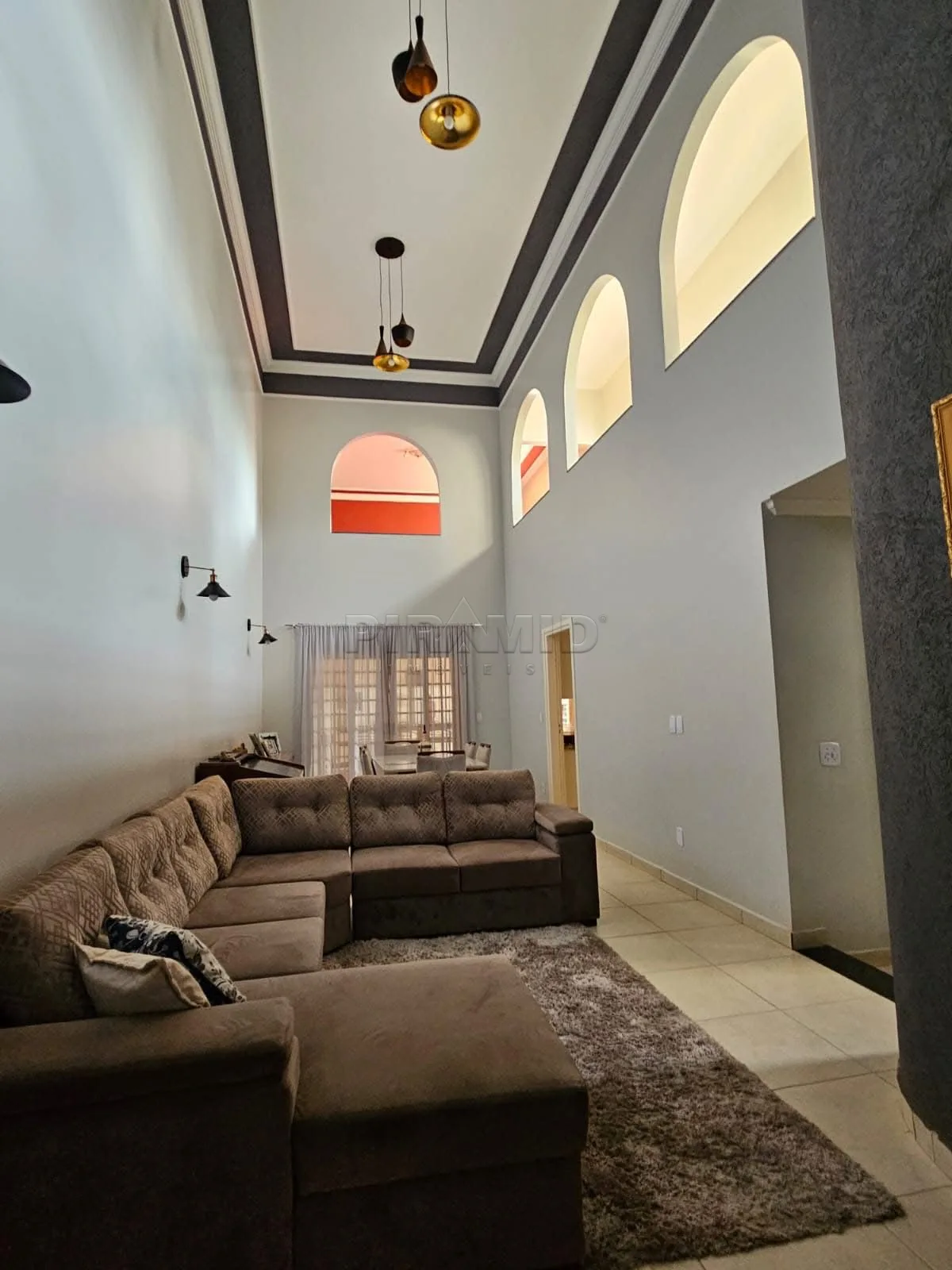 Alugar Casa / Padr&atilde;o em Ribeir&atilde;o Preto R$ 2.800,00 - Foto 5