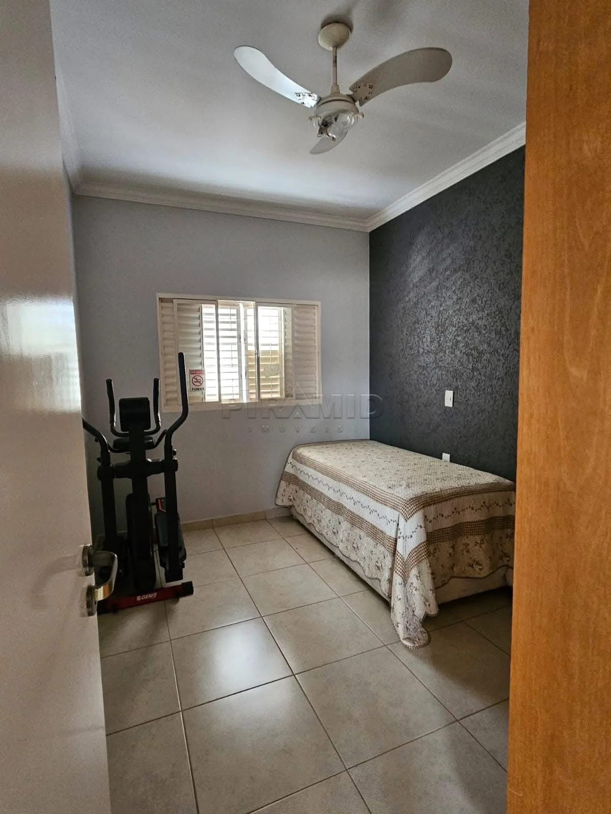 Alugar Casa / Padr&atilde;o em Ribeir&atilde;o Preto R$ 2.800,00 - Foto 14