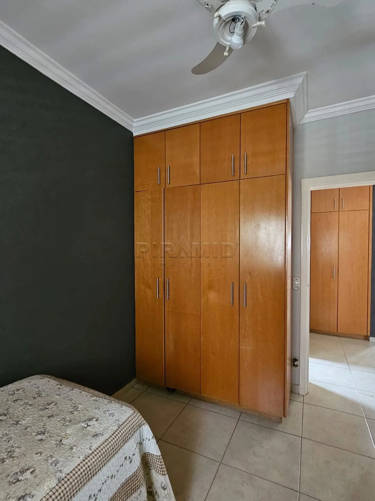 Alugar Casa / Padr&atilde;o em Ribeir&atilde;o Preto R$ 2.800,00 - Foto 15