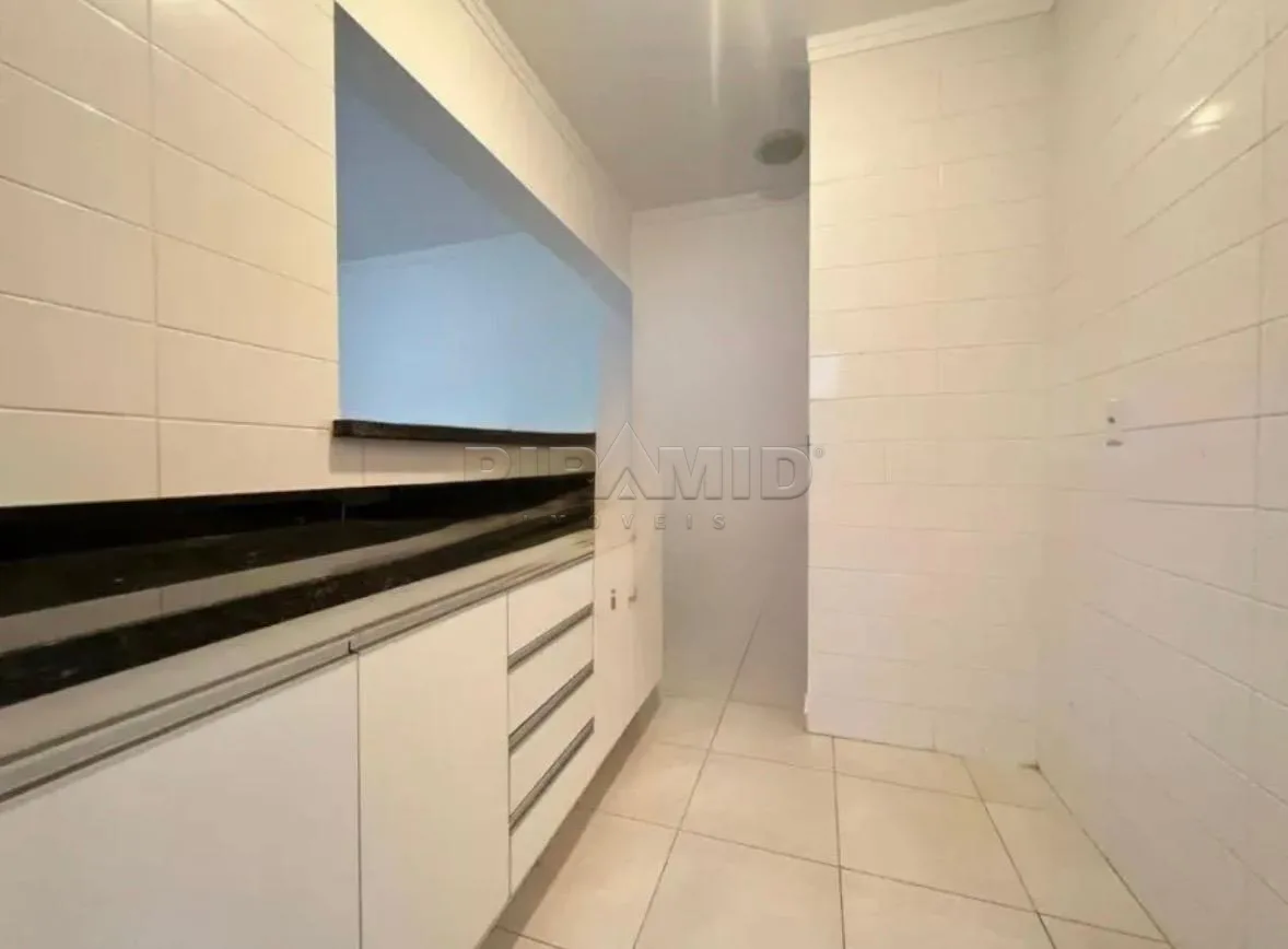 Alugar Apartamento / Padr&atilde;o em Ribeir&atilde;o Preto R$ 1.550,00 - Foto 4