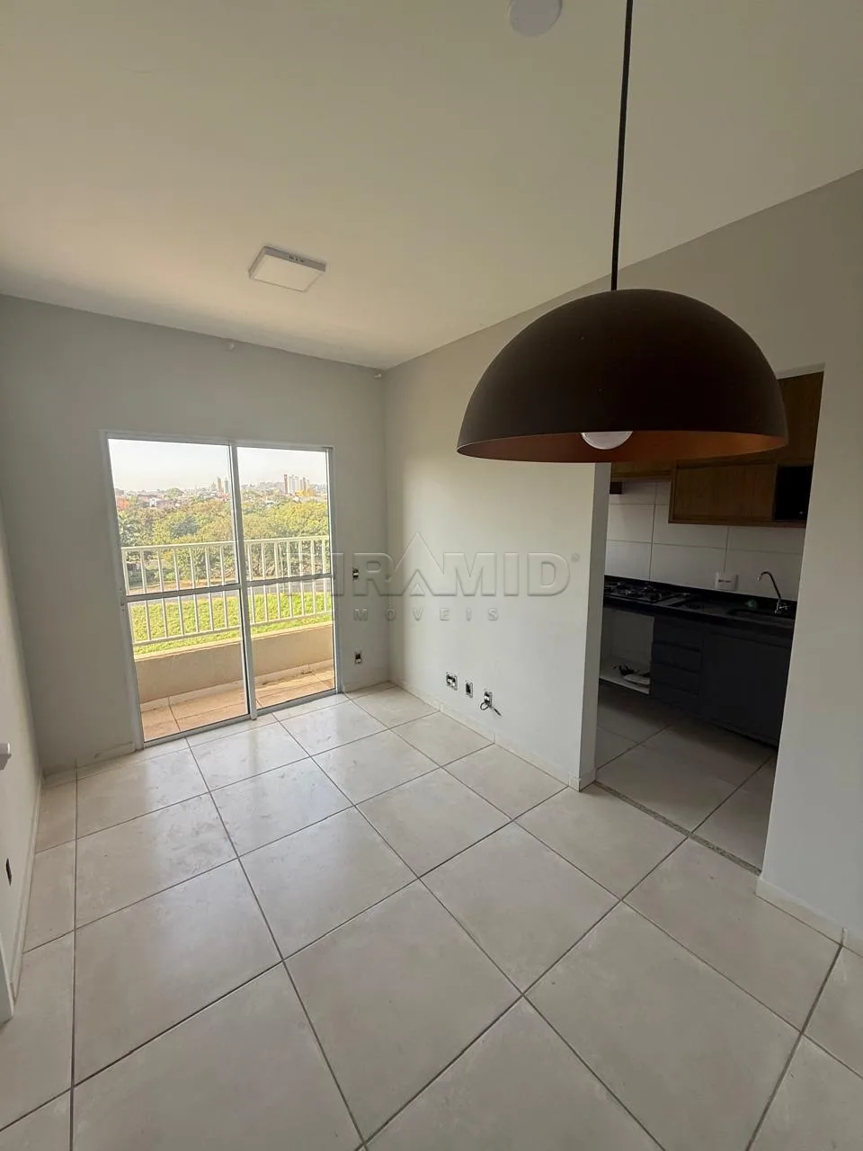 Alugar Apartamento / Padr&atilde;o em Ribeir&atilde;o Preto R$ 800,00 - Foto 1