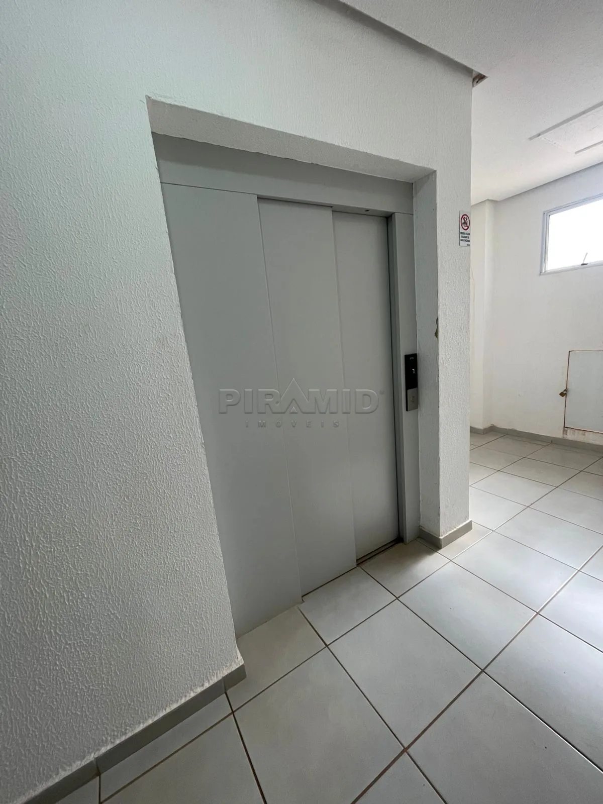 Alugar Apartamento / Padr&atilde;o em Ribeir&atilde;o Preto R$ 1.700,00 - Foto 5