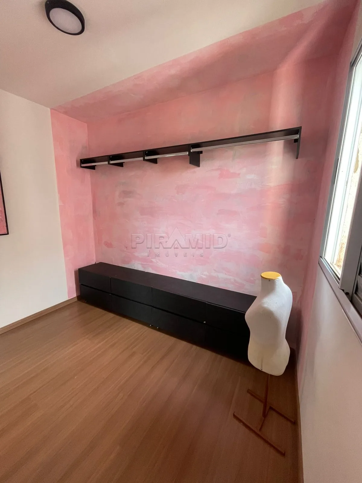 Alugar Apartamento / Padr&atilde;o em Ribeir&atilde;o Preto R$ 1.700,00 - Foto 13