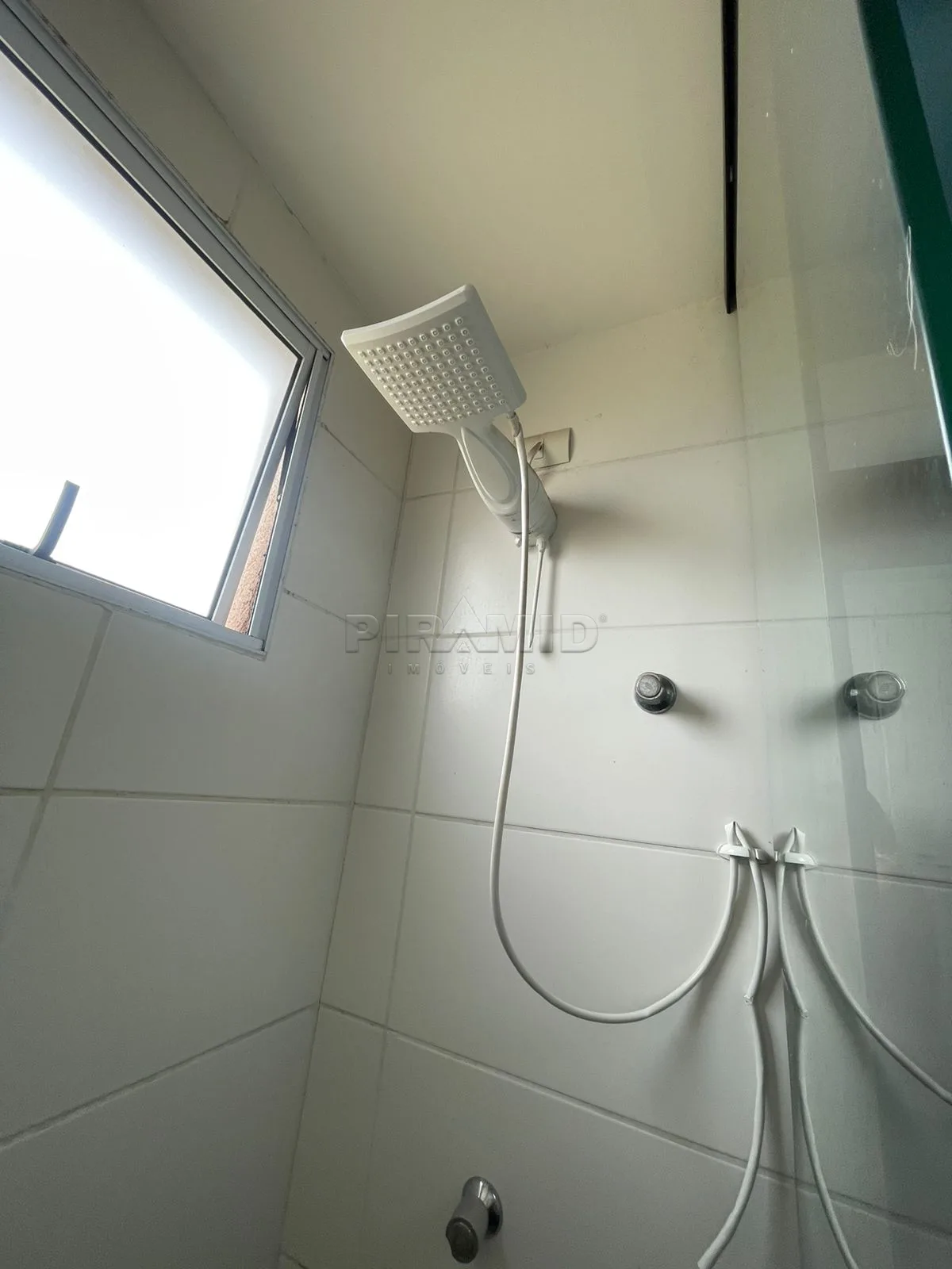 Alugar Apartamento / Padr&atilde;o em Ribeir&atilde;o Preto R$ 1.700,00 - Foto 20