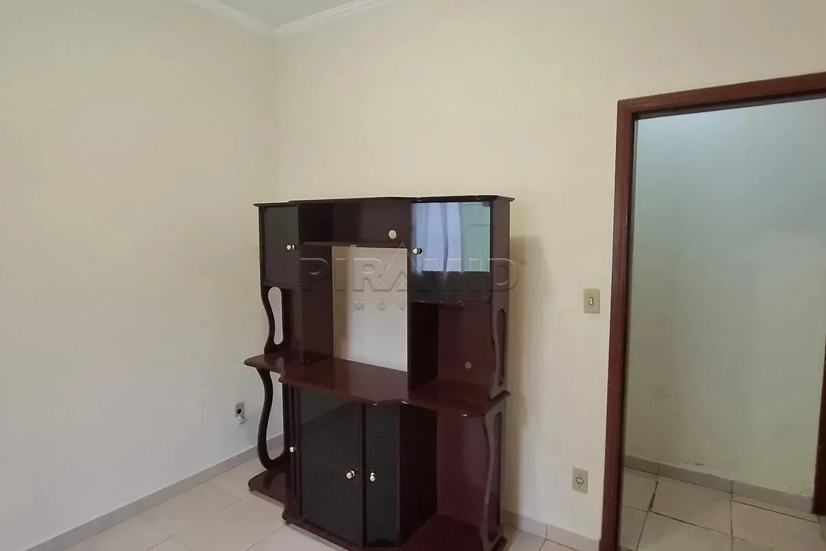 Alugar Casa / Padr&atilde;o em Ribeir&atilde;o Preto R$ 2.800,00 - Foto 18