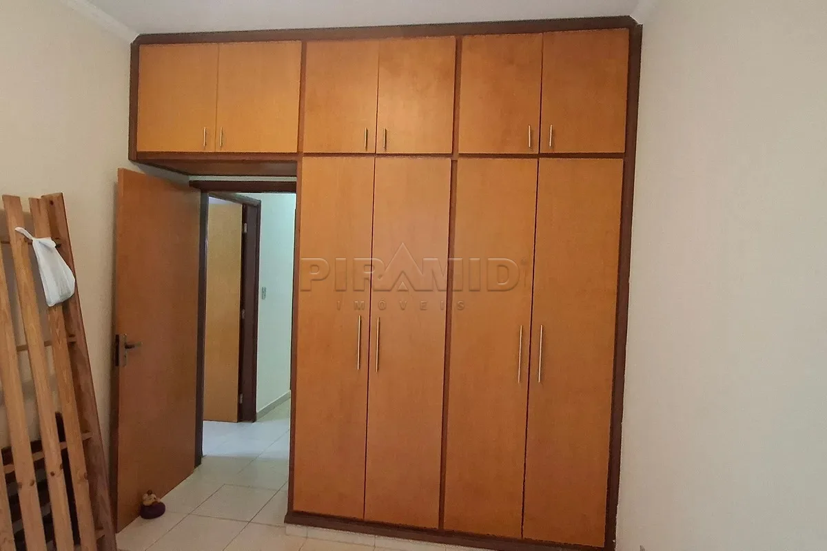 Alugar Casa / Padr&atilde;o em Ribeir&atilde;o Preto R$ 2.800,00 - Foto 24