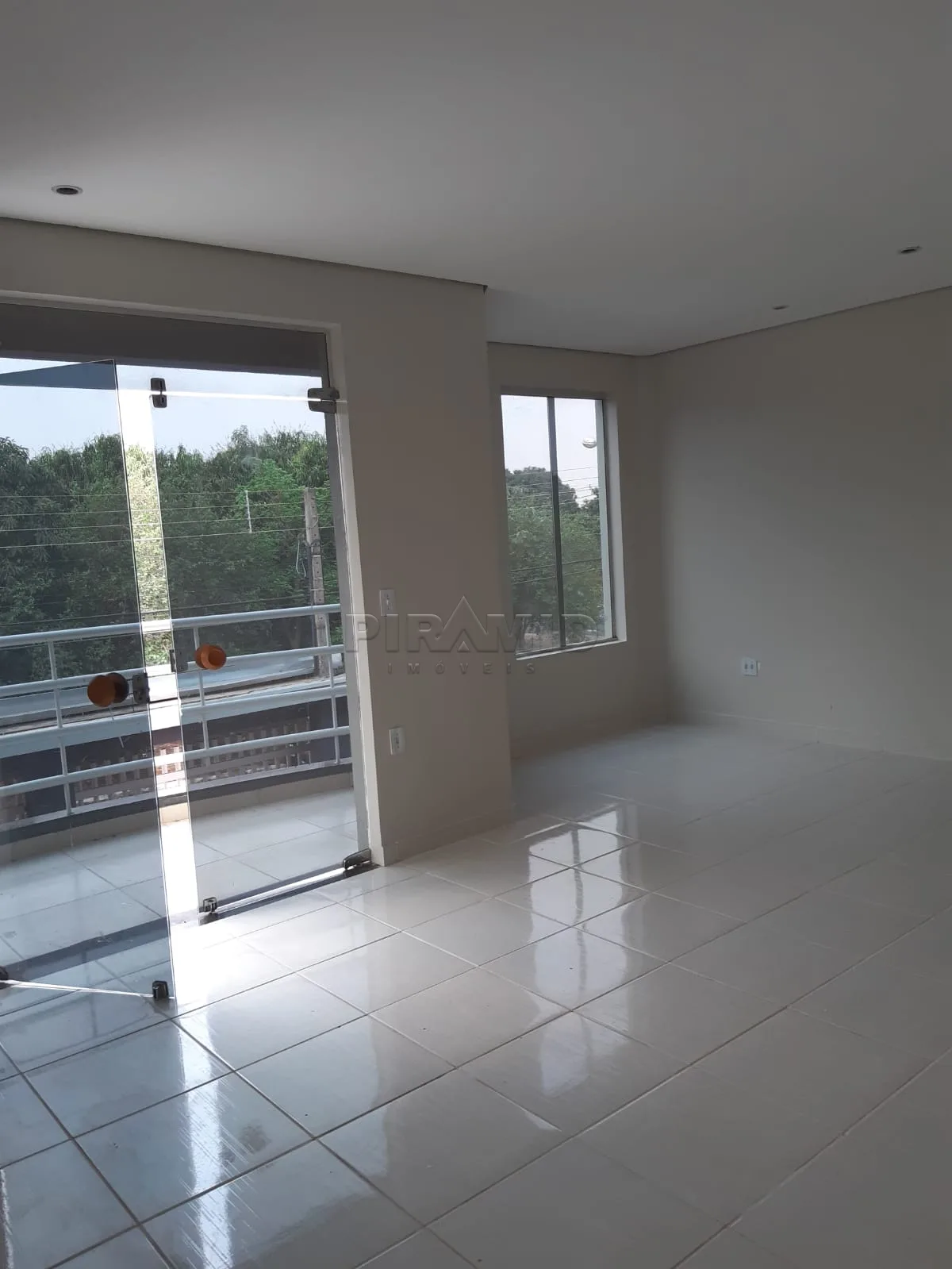 Alugar Comercial / Sal&atilde;o em Ribeir&atilde;o Preto R$ 1.700,00 - Foto 3