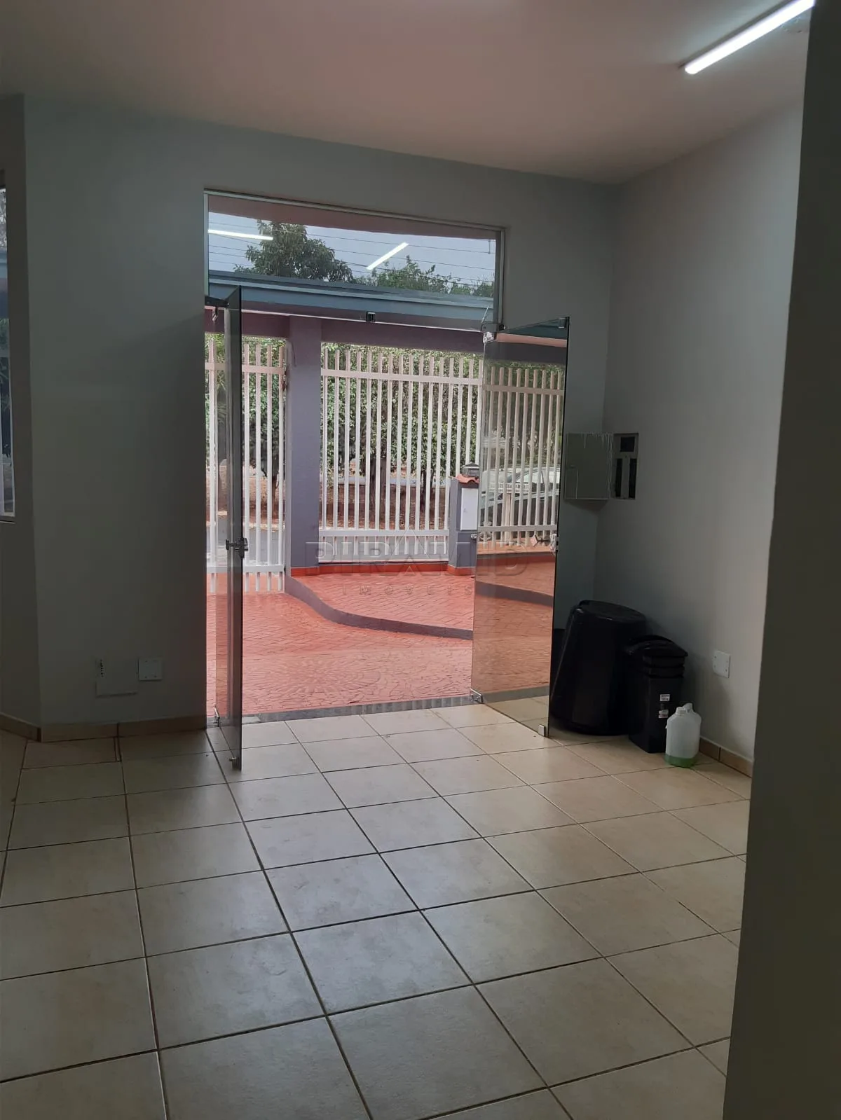 Comprar Comercial / Ponto Comercial em Ribeir&atilde;o Preto R$ 700.000,00 - Foto 4