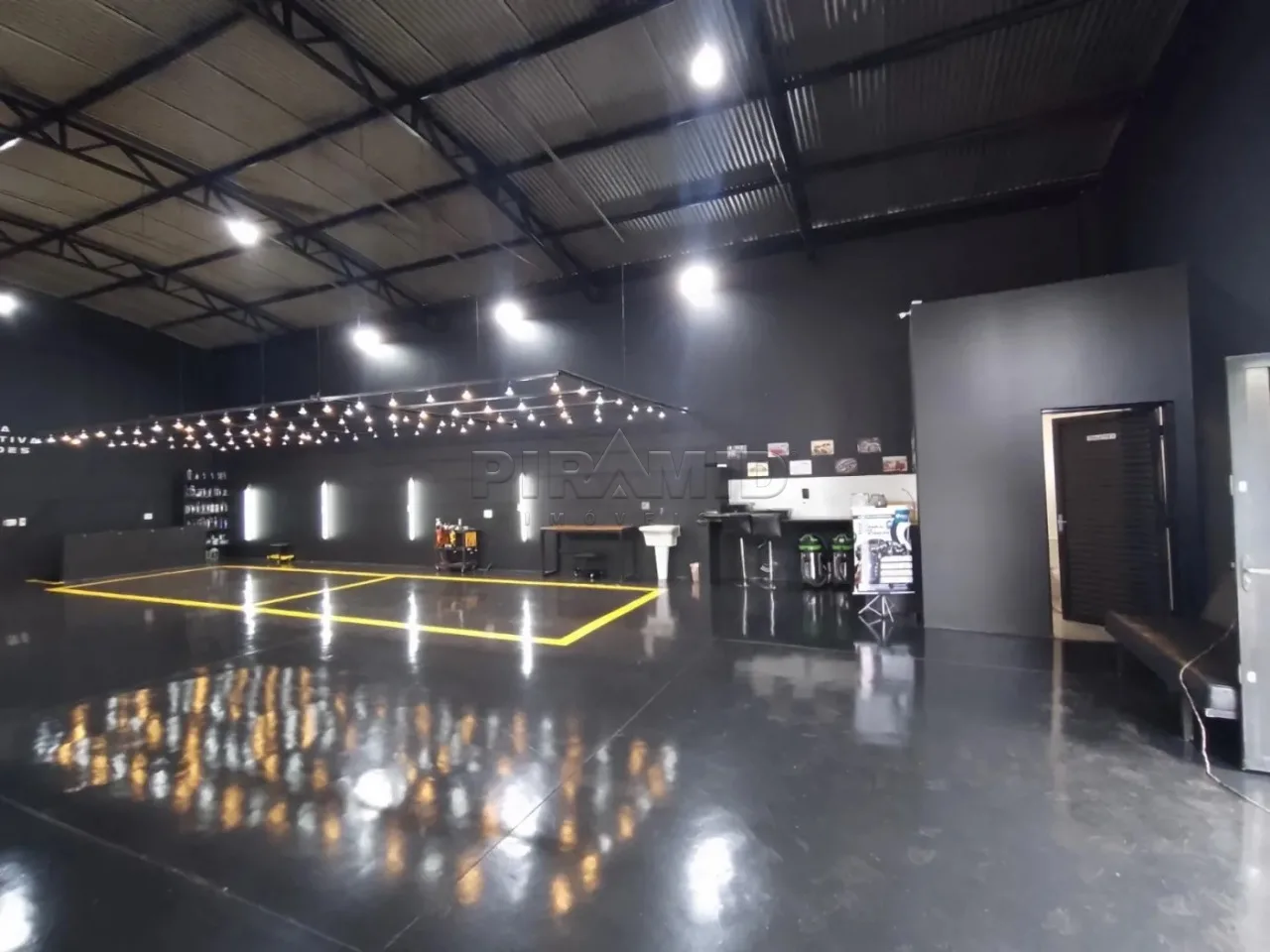Alugar Comercial / Sal&atilde;o em Ribeir&atilde;o Preto R$ 3.800,00 - Foto 3