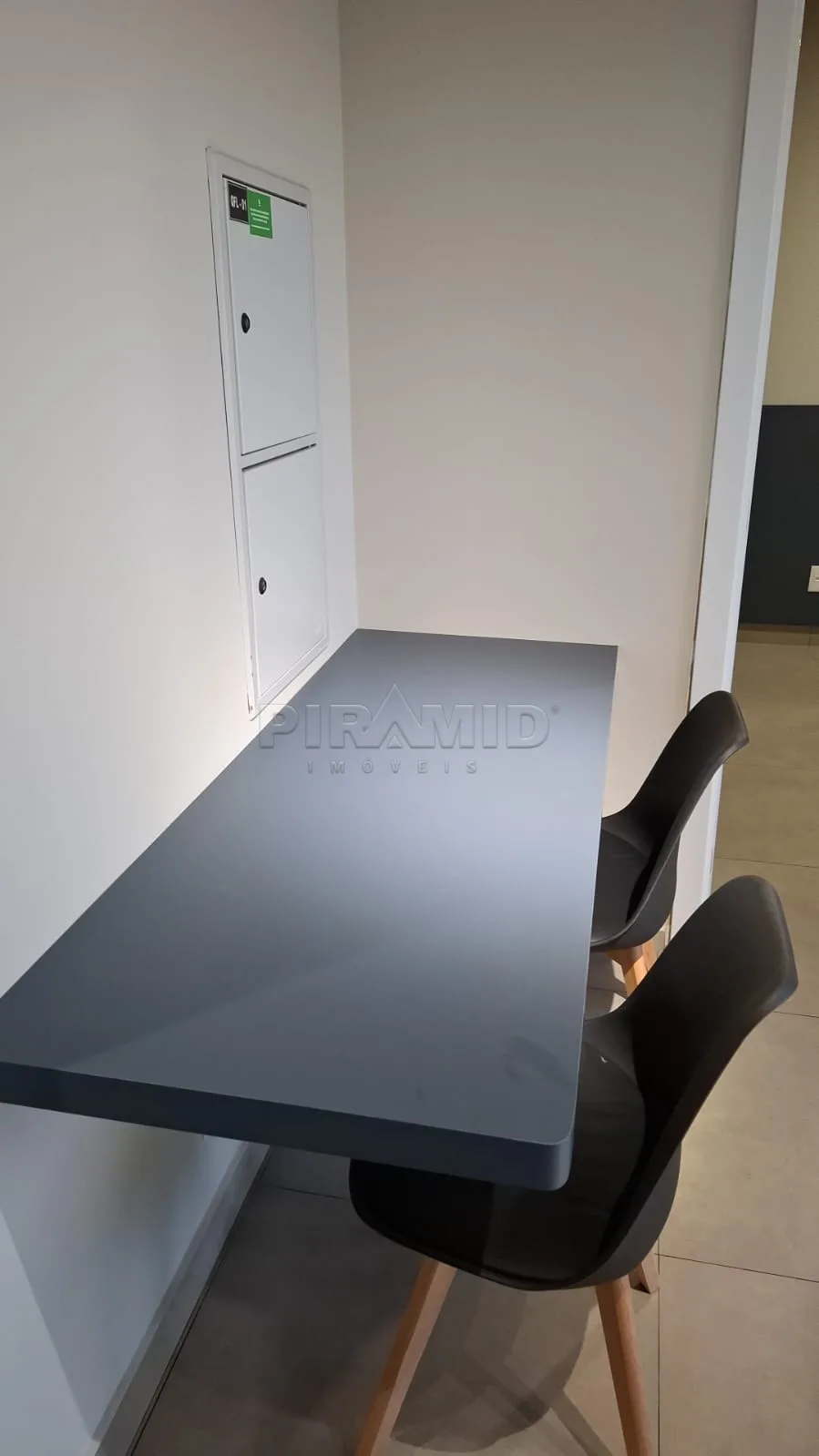 Alugar Apartamento / Padr&atilde;o em Ribeir&atilde;o Preto R$ 3.000,00 - Foto 3