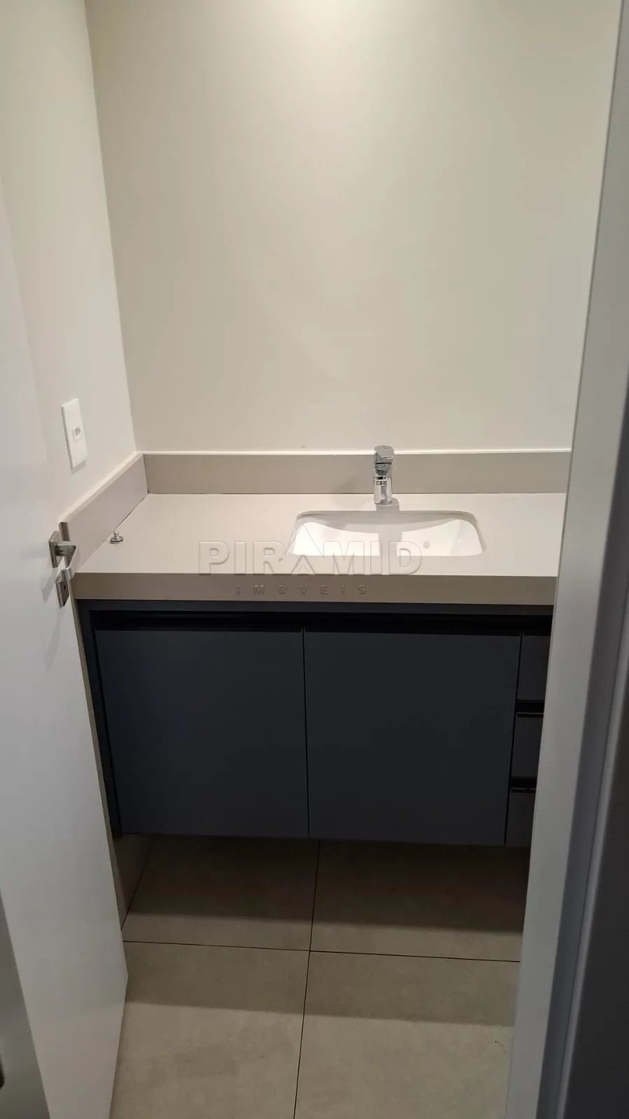 Alugar Apartamento / Padr&atilde;o em Ribeir&atilde;o Preto R$ 3.000,00 - Foto 8