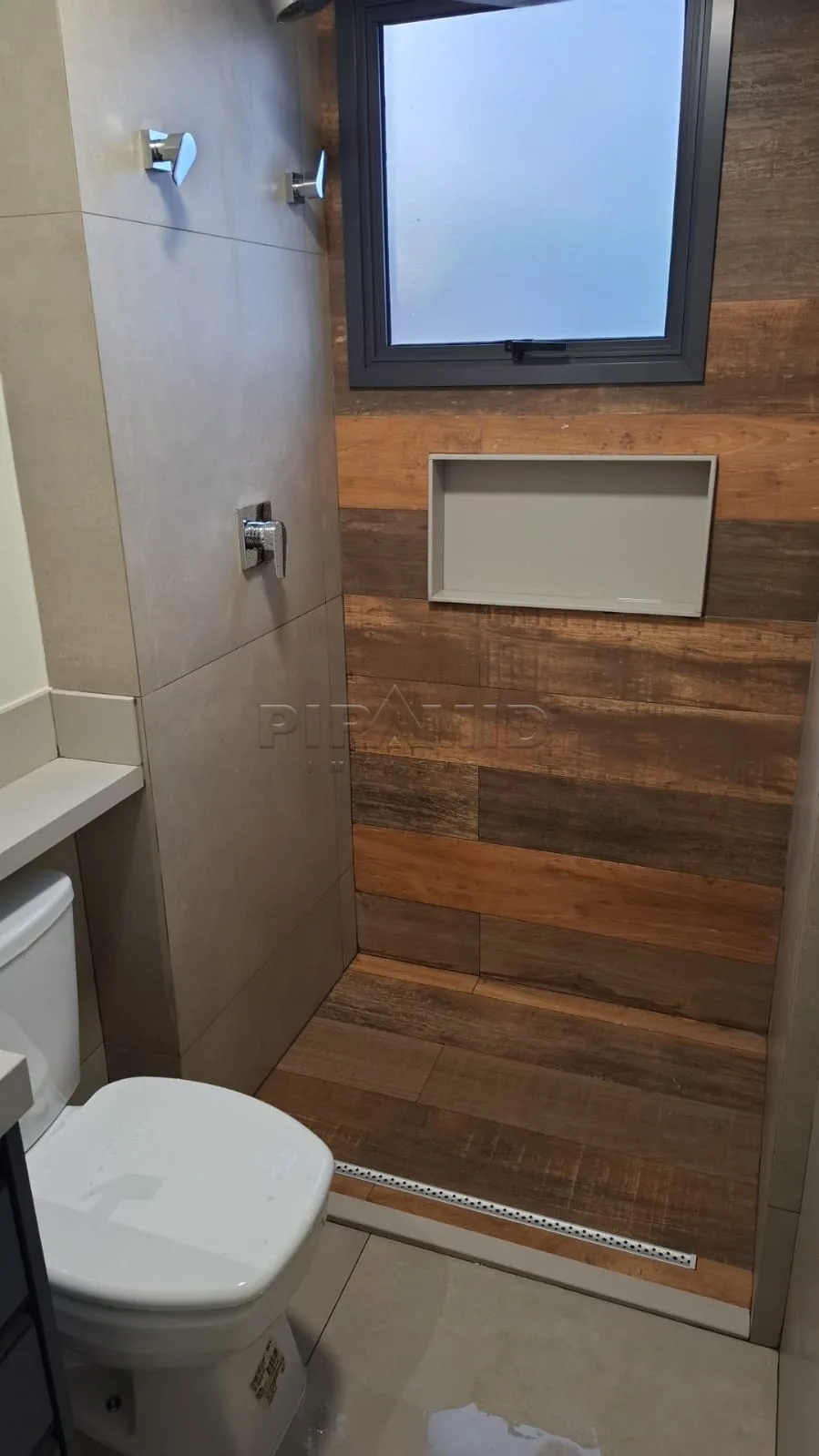 Alugar Apartamento / Padr&atilde;o em Ribeir&atilde;o Preto R$ 3.000,00 - Foto 9