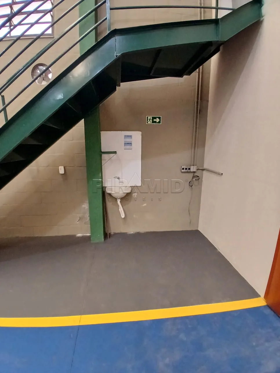 Alugar Comercial / Galp&atilde;o  Barrac&atilde;o em Ribeir&atilde;o Preto R$ 10.000,00 - Foto 8