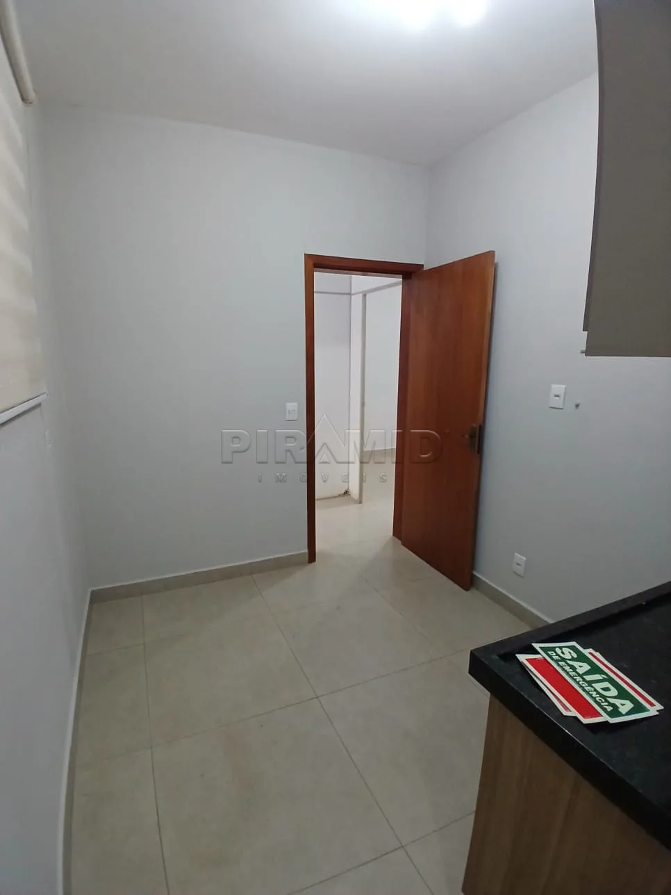 Alugar Comercial / Galp&atilde;o  Barrac&atilde;o em Ribeir&atilde;o Preto R$ 10.000,00 - Foto 12