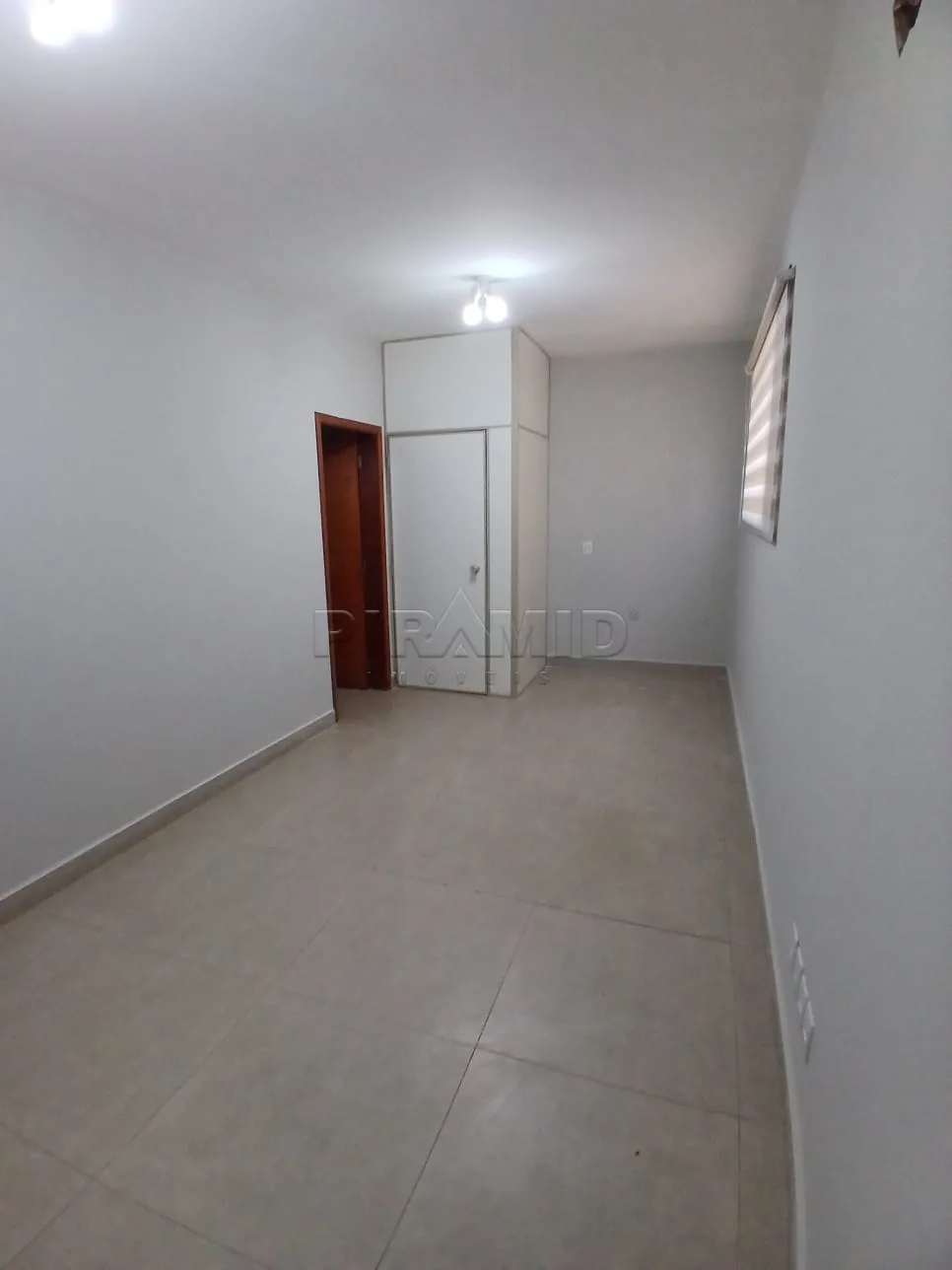 Alugar Comercial / Galp&atilde;o  Barrac&atilde;o em Ribeir&atilde;o Preto R$ 10.000,00 - Foto 20