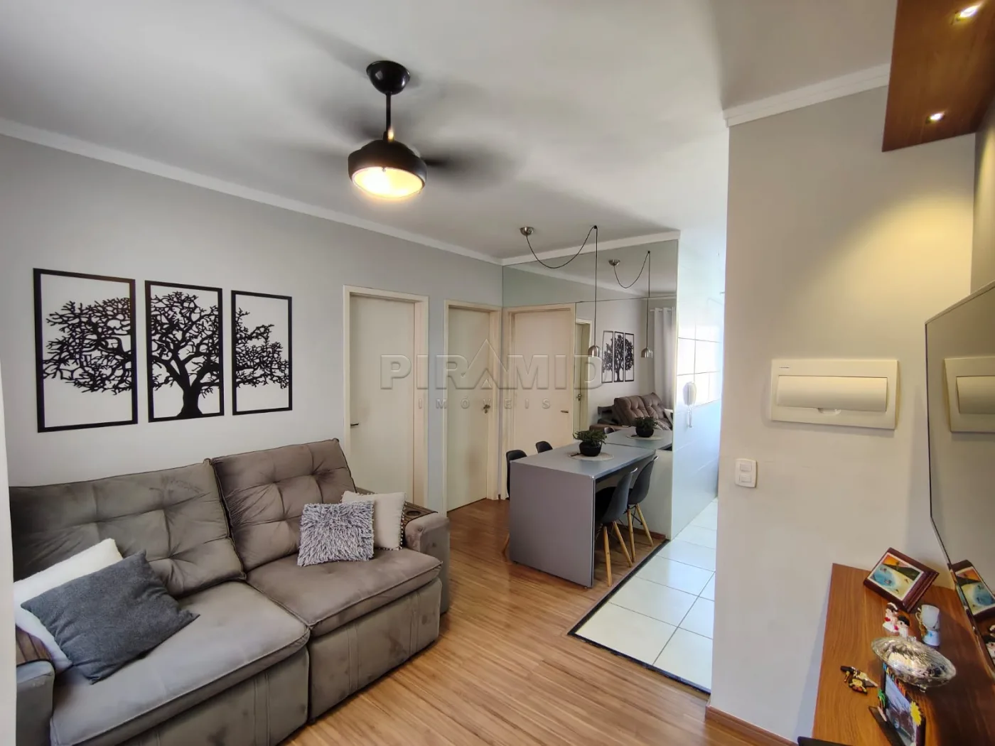 Comprar Apartamento / Padr&atilde;o em Ribeir&atilde;o Preto R$ 180.000,00 - Foto 1