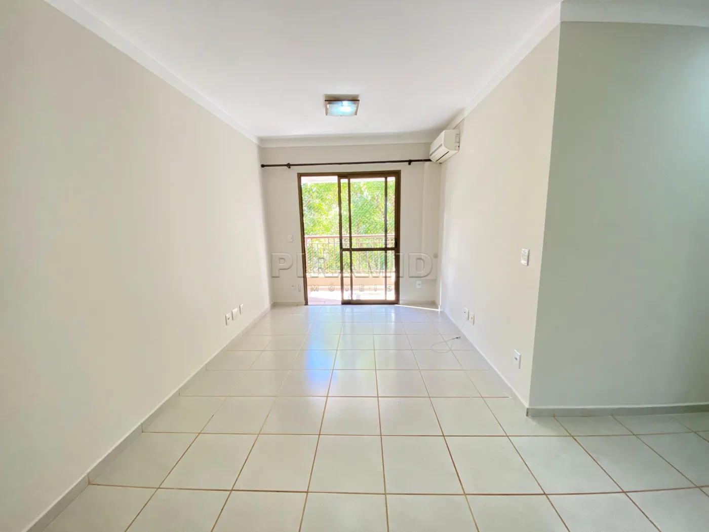 Alugar Apartamento / Padr&atilde;o em Ribeir&atilde;o Preto R$ 2.500,00 - Foto 1