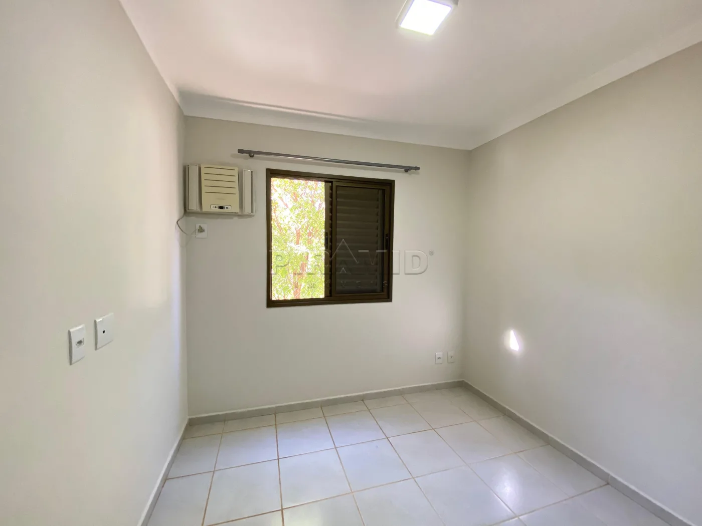 Alugar Apartamento / Padr&atilde;o em Ribeir&atilde;o Preto R$ 2.500,00 - Foto 14