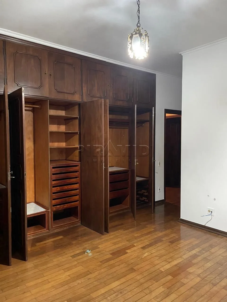 Alugar Casa / Padr&atilde;o em Ribeir&atilde;o Preto R$ 20.000,00 - Foto 14