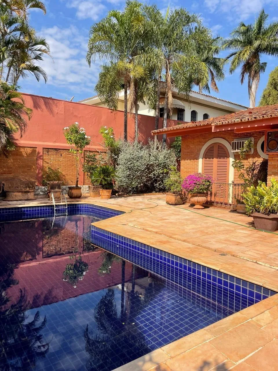 Alugar Casa / Padr&atilde;o em Ribeir&atilde;o Preto R$ 20.000,00 - Foto 2
