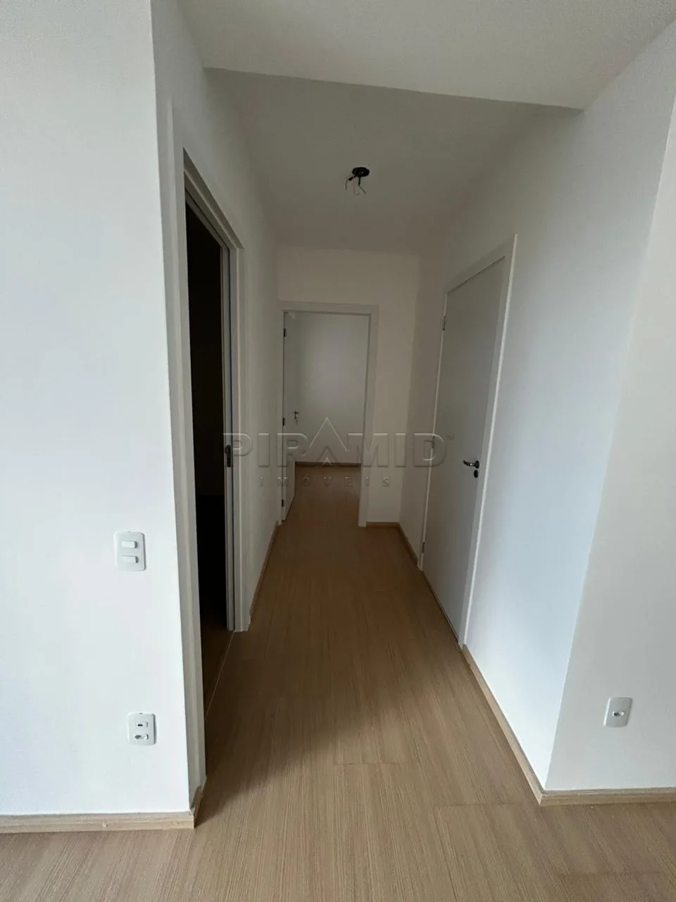 Alugar Apartamento / Padr&atilde;o em Ribeir&atilde;o Preto R$ 2.100,00 - Foto 6