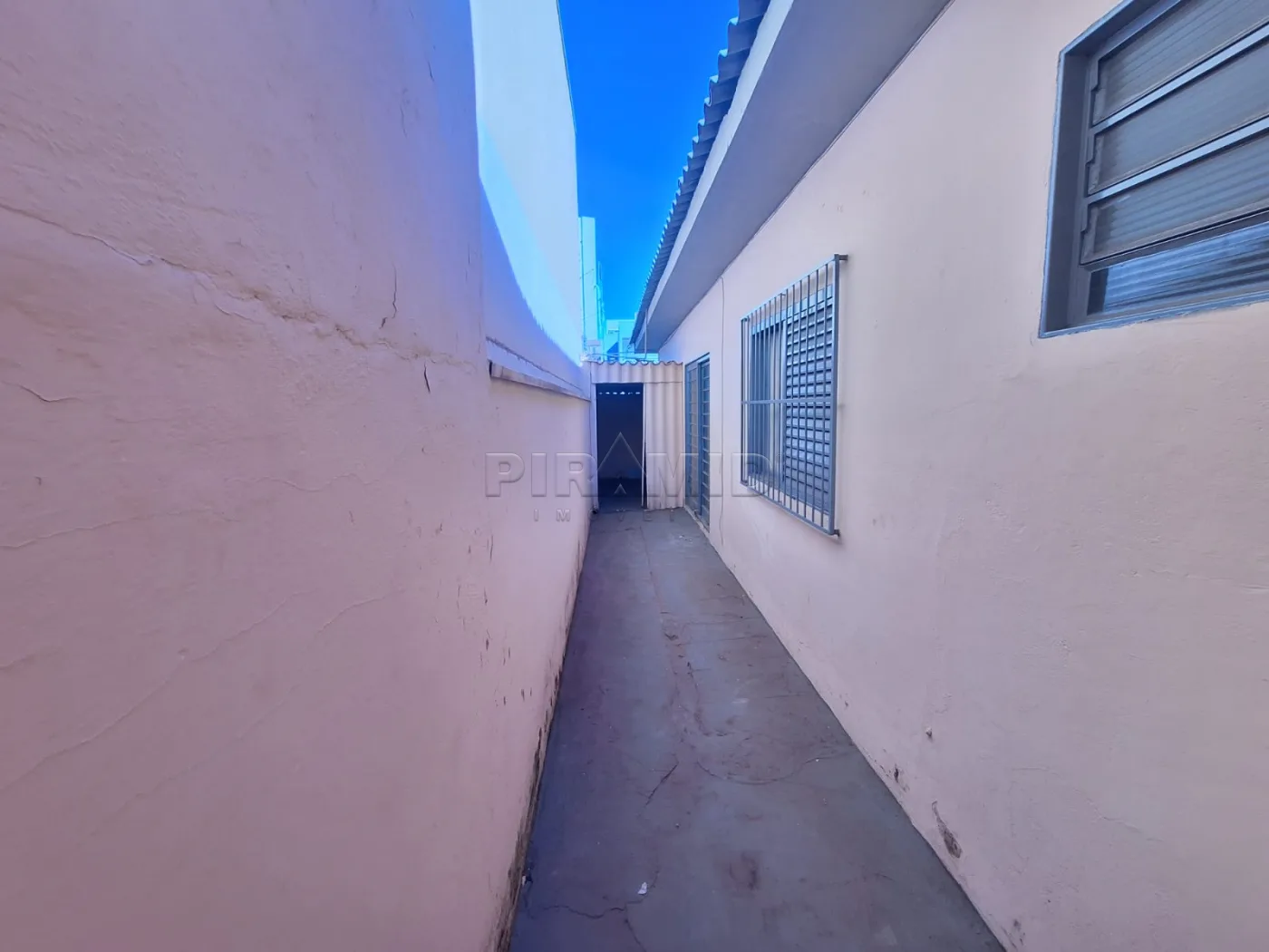 Alugar Casa / Padr&atilde;o em Ribeir&atilde;o Preto R$ 3.700,00 - Foto 23