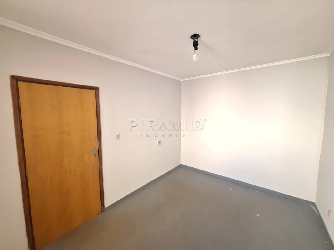 Alugar Casa / Padr&atilde;o em Ribeir&atilde;o Preto R$ 3.700,00 - Foto 28