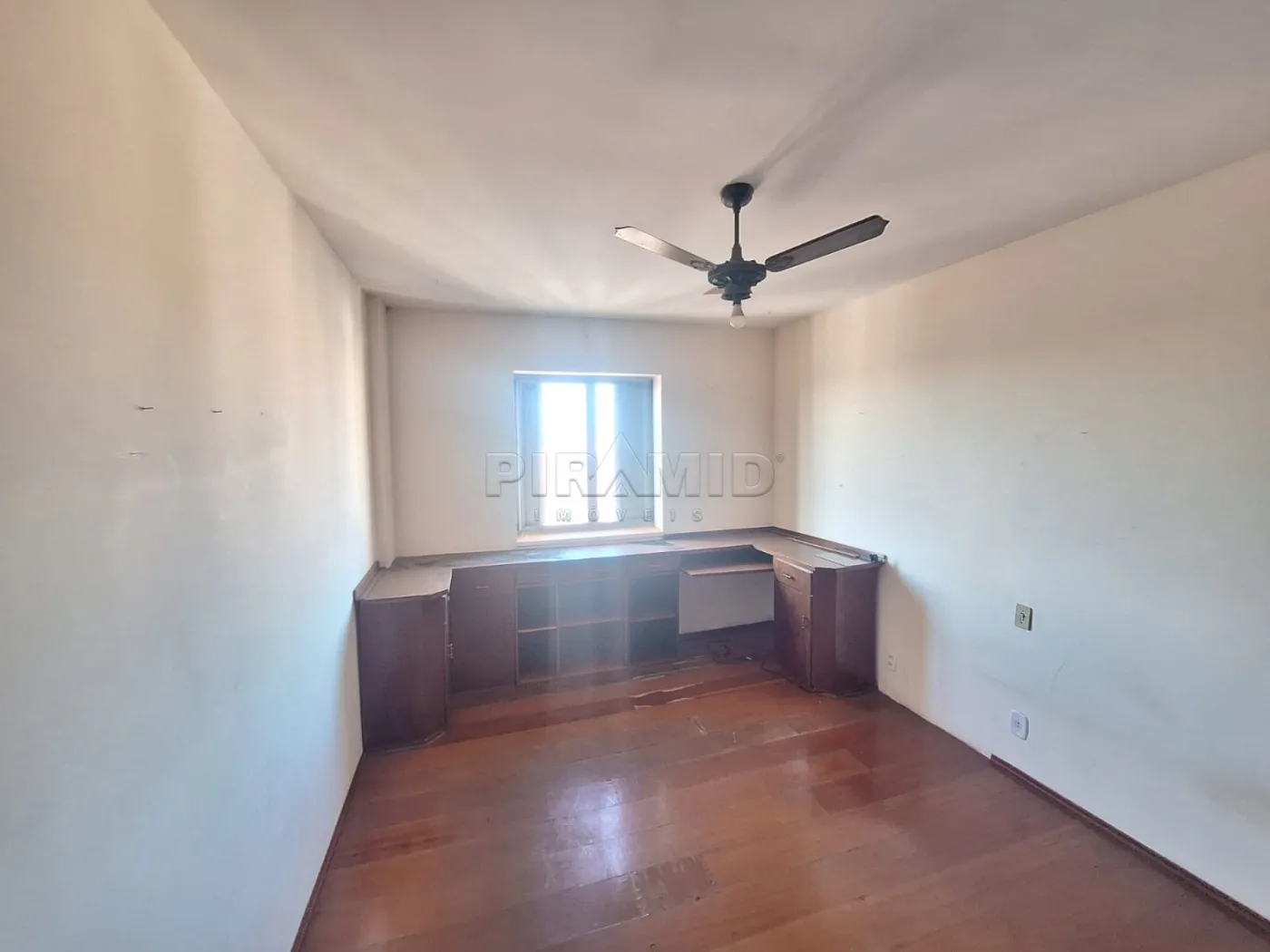 Comprar Apartamento / Padr&atilde;o em Ribeir&atilde;o Preto R$ 300.000,00 - Foto 3