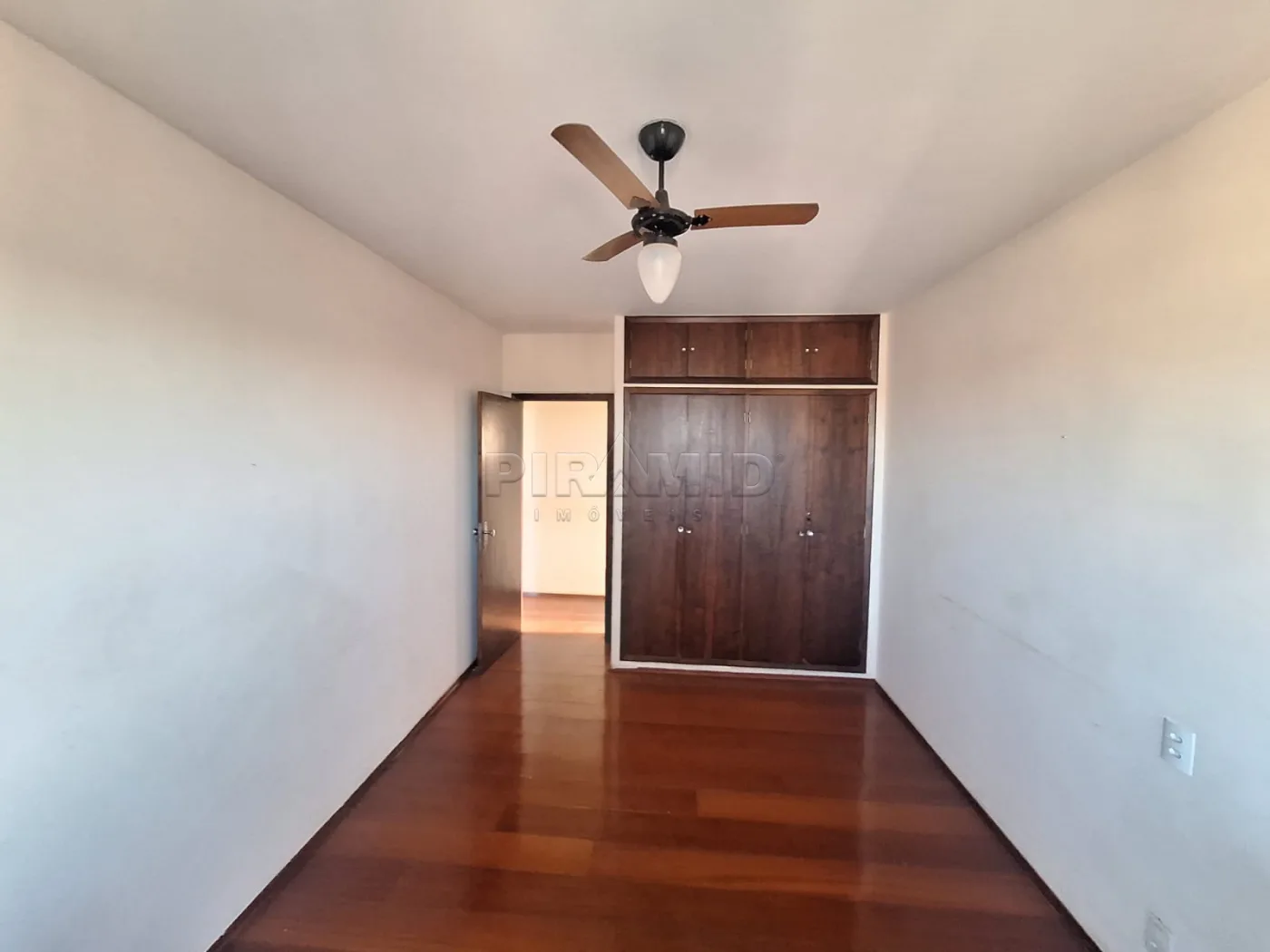 Comprar Apartamento / Padr&atilde;o em Ribeir&atilde;o Preto R$ 300.000,00 - Foto 7