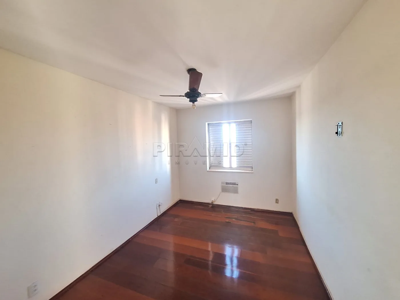 Comprar Apartamento / Padr&atilde;o em Ribeir&atilde;o Preto R$ 300.000,00 - Foto 8