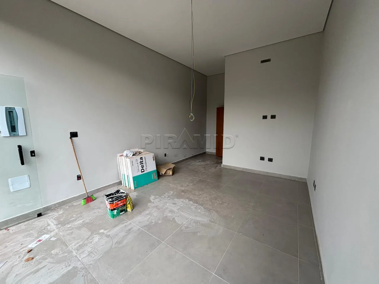 Alugar Comercial / Sal&atilde;o em Ribeir&atilde;o Preto R$ 2.500,00 - Foto 3