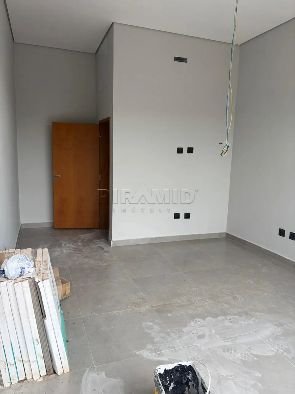 Alugar Comercial / Sal&atilde;o em Ribeir&atilde;o Preto R$ 2.500,00 - Foto 4