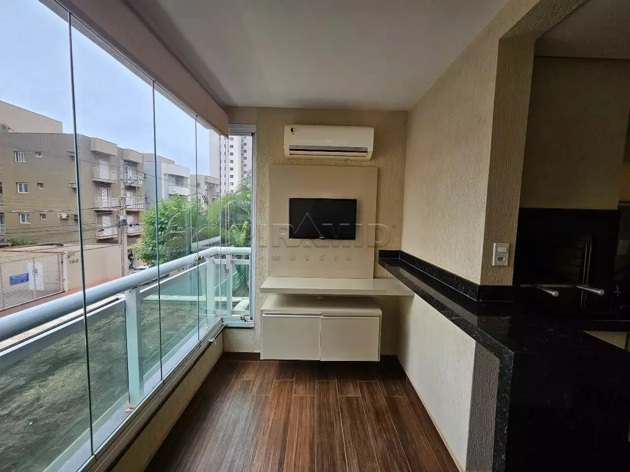 Alugar Apartamento / Padr&atilde;o em Ribeir&atilde;o Preto R$ 4.200,00 - Foto 5